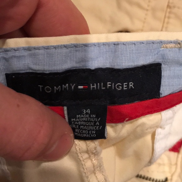 Tommy Hilfinger yellow shorts - Picture 3 of 3